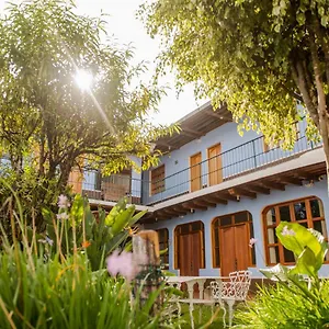 Casa De Fuentes 3* Antigua